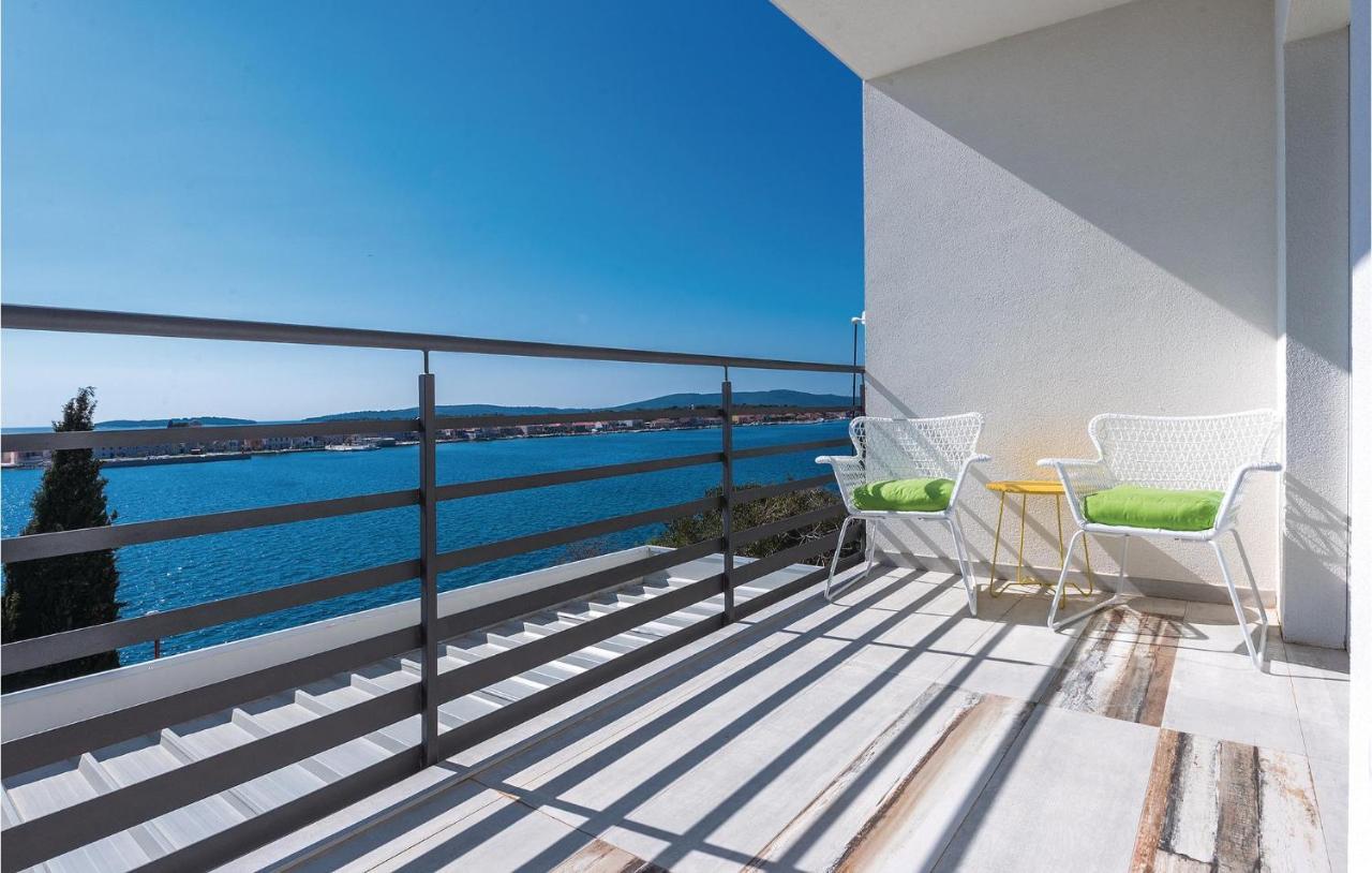 Cozy Apartment In Brodarica With Wifi Luaran gambar